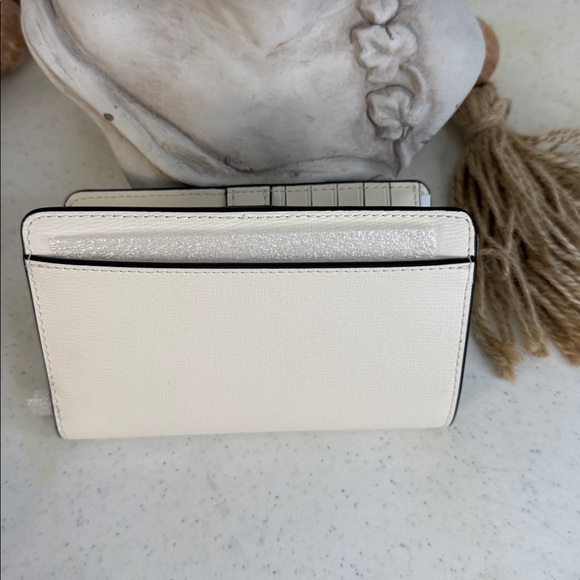 Kate Spade New York Women's Medium Snap Wallet (Meringue Multi) - Picture 5 of 11